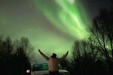 northern lights hunting