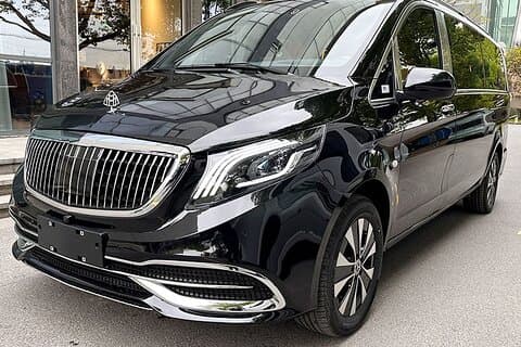 Helsinki City Private Departure Transfer to Helsinki Airport HEL