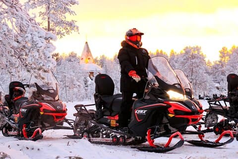 Snowmobile Safari Adventure in Rovaniemi