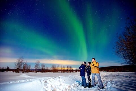 Rovaniemi: Aurora Explorer: 3-Hour Northern Lights Adventure Tour