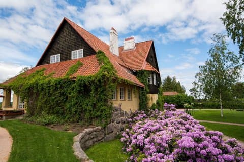 Slow Down the Finnish Way & A Day Trip to Hvitträsk