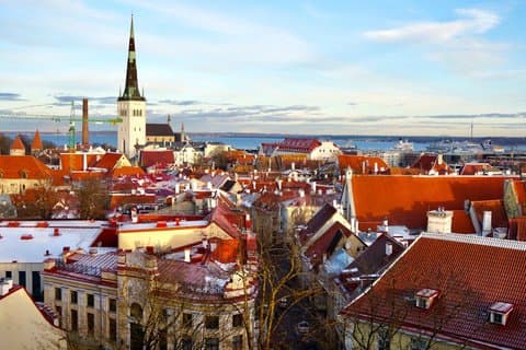 Luxury Day Trip to Tallinn with Business Lounge and lavish buffet