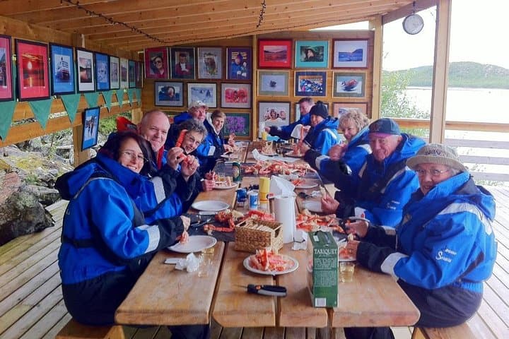 Full-Day Trip: King Crab Safari to Norway from Saariselkä Including Lunch