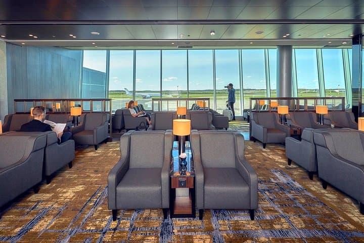 Lounge Bay