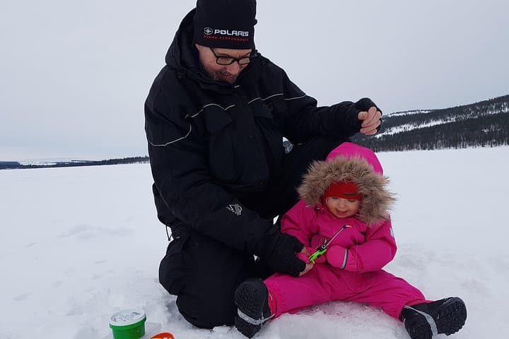 Ice-fishing at Pyhä-Luosto