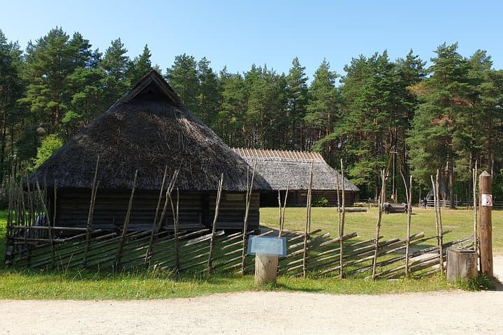 Private Day Trip to Tallinn from Helsinki – Premium Experience