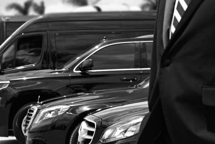 Half day luxury car with driver at disposal in Helsinki