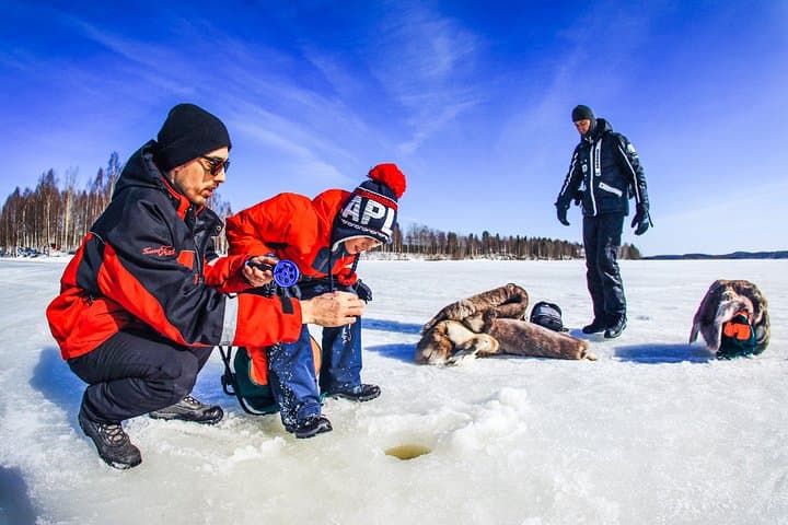 Snowshoe Trip for Ice Fishing - Saariselkä