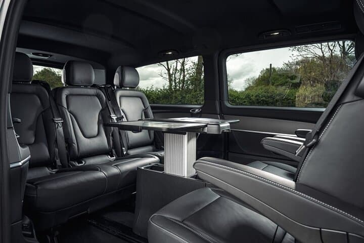 Airport Transfer: Helsinki to Helsinki Airport HEL by Luxury Van