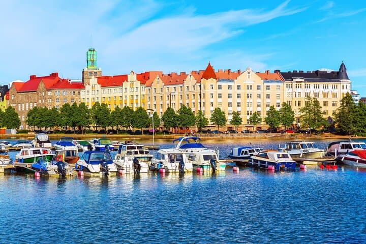 Helsinki Highlight: Visit The Most Popular Spots by Eco-Friendly Transportation