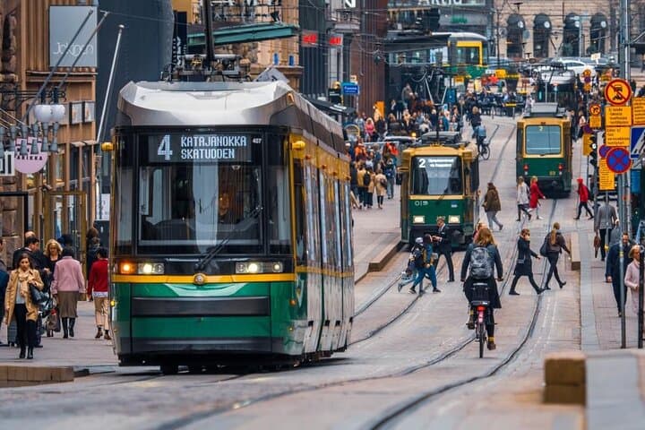 Best of Helsinki: Private Walking Tour (3 Hours)