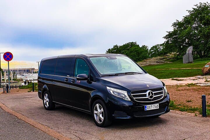 Private VIP Transfer from or to Helsinki Airport