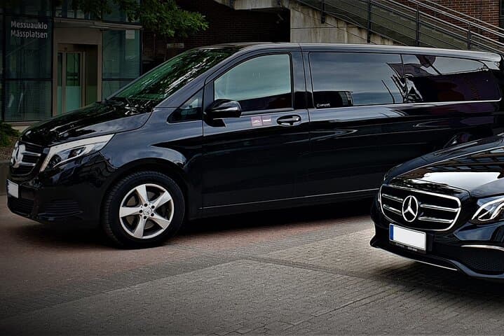 Private limousine around Helsinki