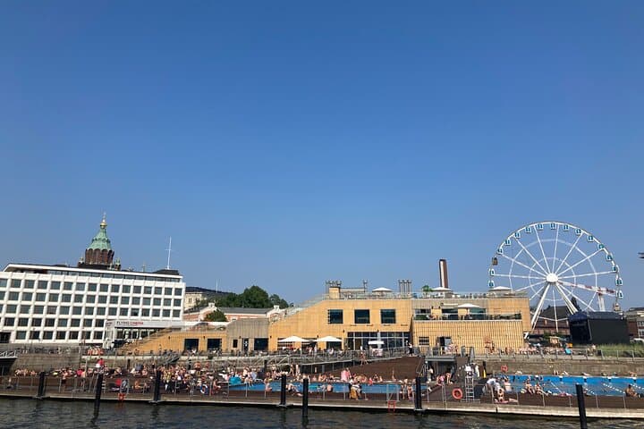 Helsinki Walking Tour - Small Group