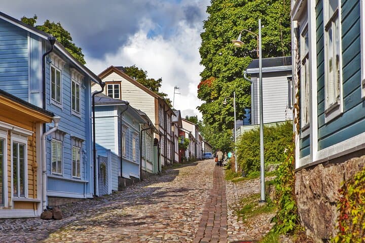 A Beautiful Private Tour of Porvoo’s Streets