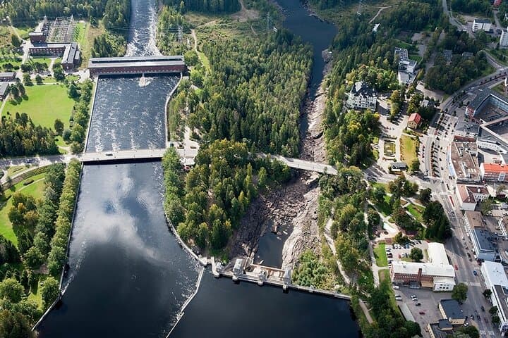 A Private Romantic Walk Through Imatra