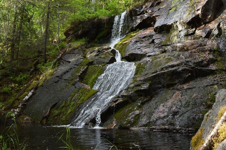 Rovaniemi: Korouoma Canyon Hike and Barbecue Experience