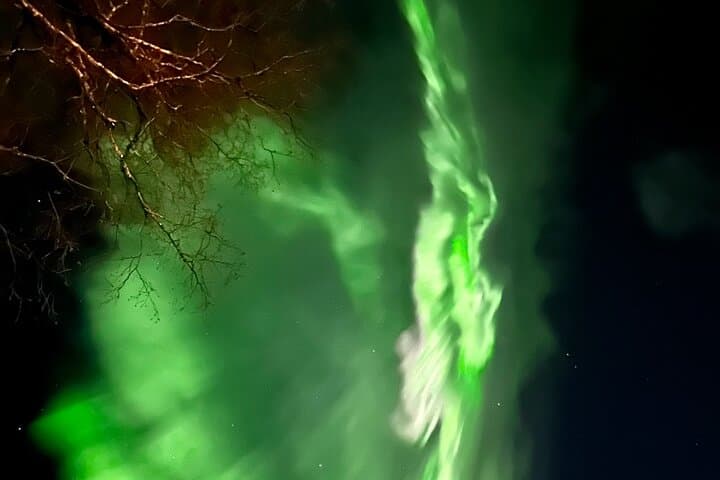 Northern Lights Tour At The Campfire