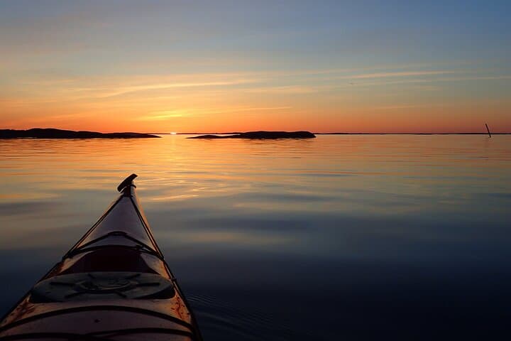 Sea Kayaking Tour 2 Days in Turku and Åland Archipelago
