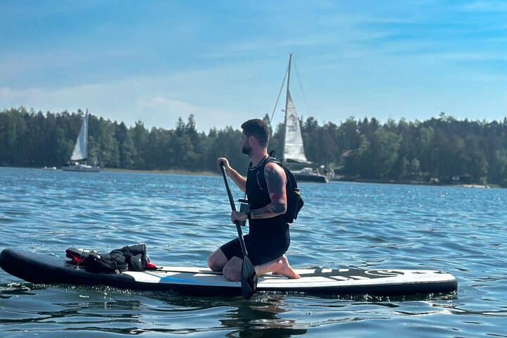 Paddle to Kalliosaari Island with our guided SUP adventure (5pl)