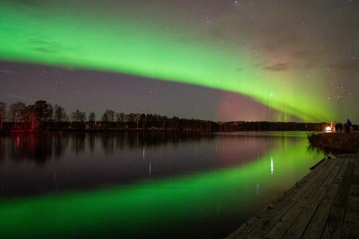 Rovaniemi: Northern Lights Hunting and Photography Tour