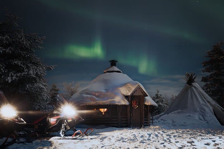 Northern Lights Sledge Ride in Levi
