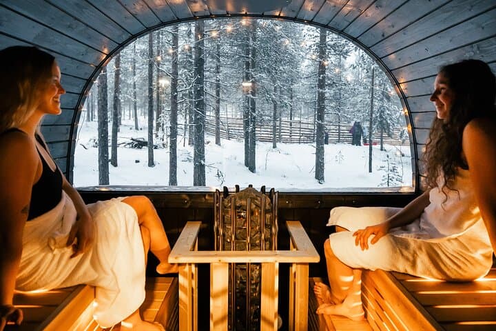 Rovaniemi Sauna World with a Hot Tub, Jacuzzi and Cold Pool