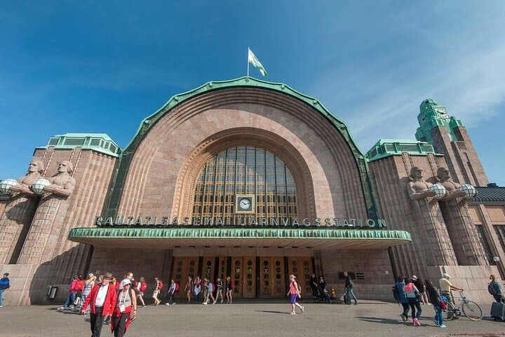 Private Guided Tour Helsinki and Porvoo by Mercedes V-class+Guide