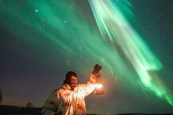 Levi: Northern Lights Pro Guaranteed Tour with Photos (PRIVATE)