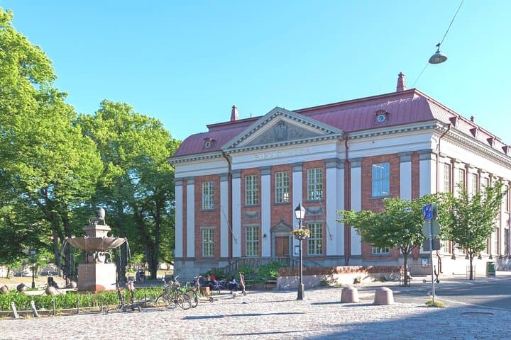 Best Intro to Turku in 2 hours with a Local