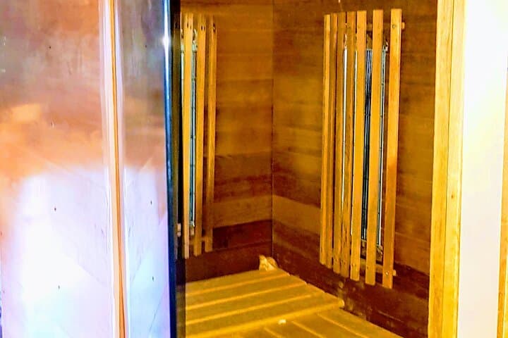 We will have a cozy and typical Finnish Sauna. The location may vary and it may be in a larger facility with a swimming-pool.