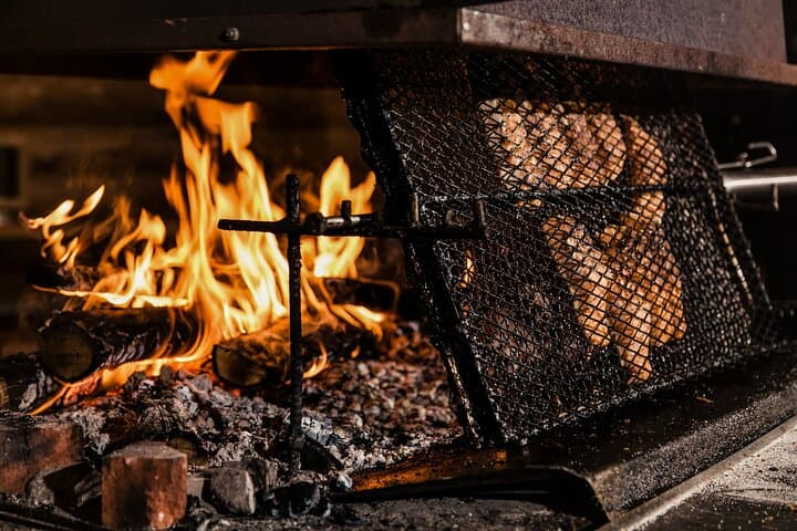 Sauna, Jacuzzi, and 3 Course Dinner at Kota Restaurant Autumn