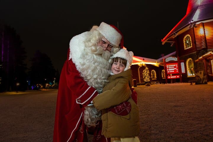 Rovaniemi Santa Claus Village Husky and Reindeer Tour VIP VAN
