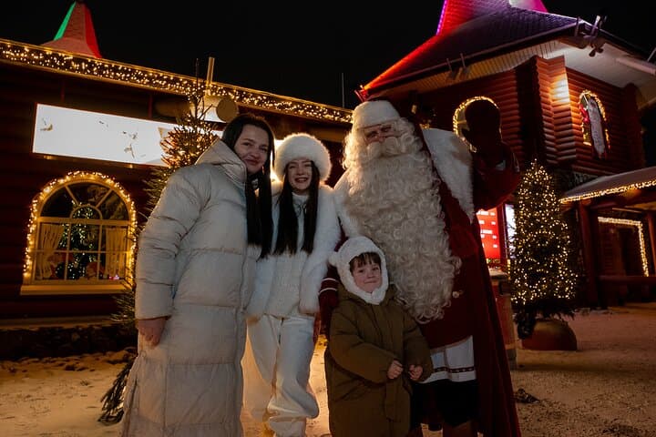 Rovaniemi Santa Claus Village Husky and Reindeer Tour VIP VAN