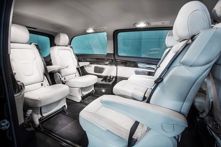 Helsinki Premium Transportation Experience
