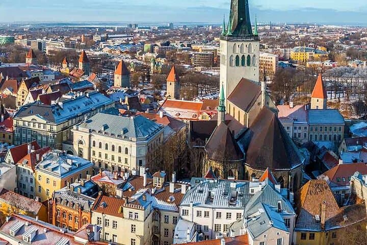 Helsinki to Tallinn History & Heritage Guided Tour with Cruise