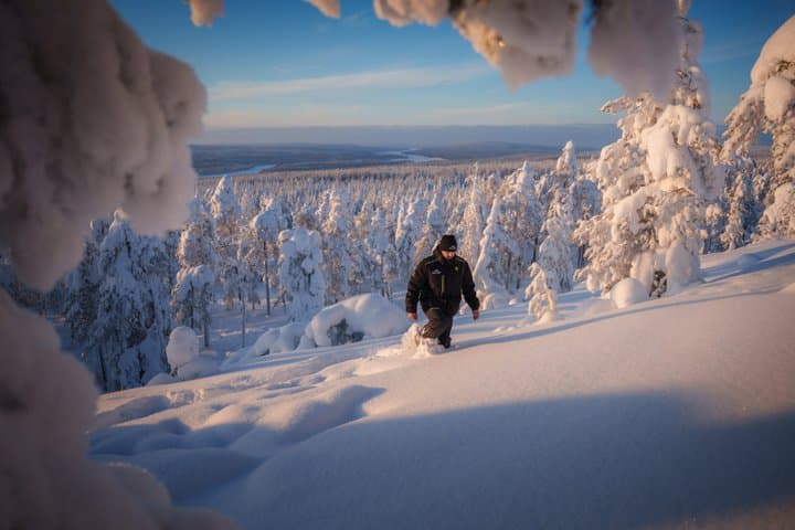 Snowmobile and Snowshoeing in Rovaniemi, in small group