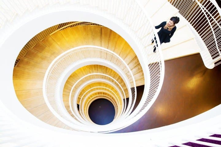 Private VIP Guided Helsinki City Tour (snacks & water incl)