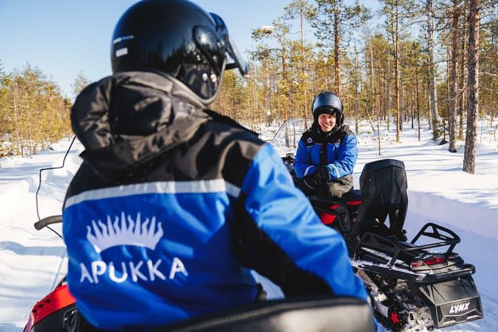 2-hour Early Winter Snowmobile Safari in Rovaniemi, Apukka Resort