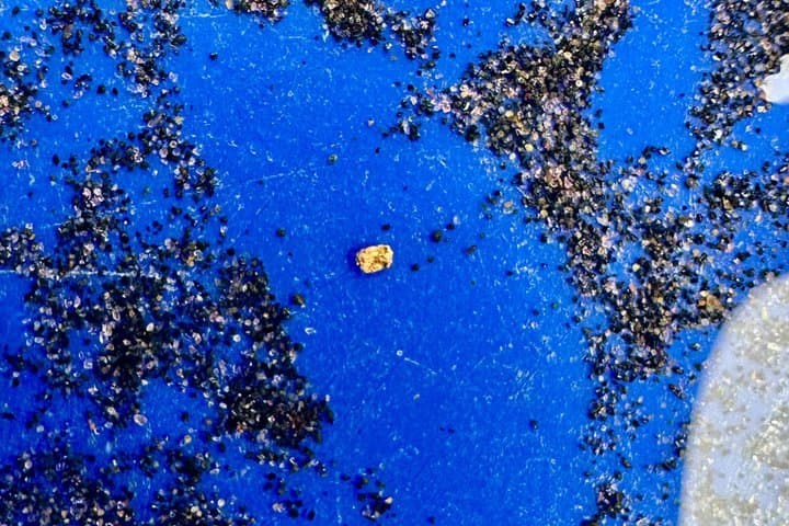 Gold Panning Experience at Kuttura Claim Lapland