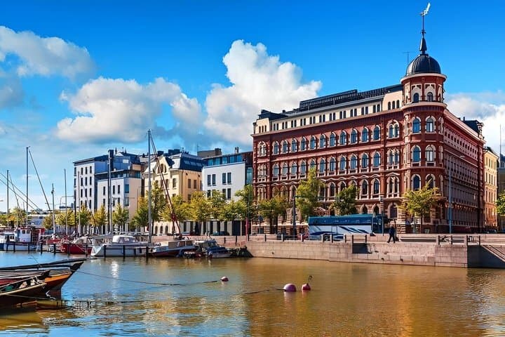 Helsinki Highlights Half-Day Tour from Port with Local Guide