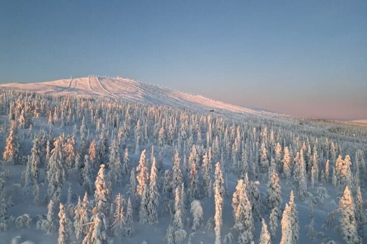 Lapland Arctic Ski Tour – Guided Wilderness Skiing on OAC Skis
