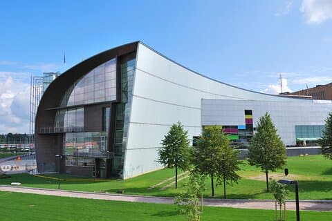 Helsinki Highlights and Kiasma Museum Private Tour