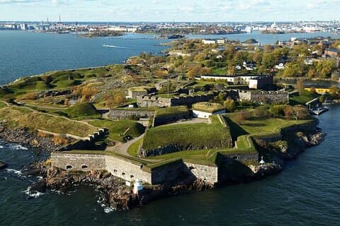 Suomenlinna is an 18th-century sea fortress built on a group of islands near Helsinki and recognized as a UNESCO World Heritage Site. It has served as a military base for Sweden, Russia, and Finland.