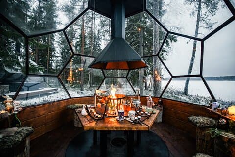 VIP Enchanted Evening Igloo Dining Northern Lights in the Forest