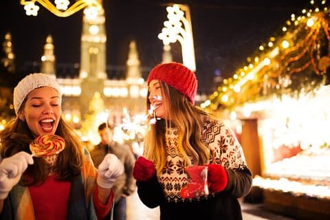 Helsinki’s Christmas Wonders Tour – Private Walk with Mulled Wine