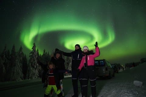 Northern Lights tour Rovaniemi Unlimited KM Hunting & HD Pictures
