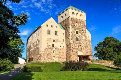 Helsinki to Turku Private Guided Day Car Trip