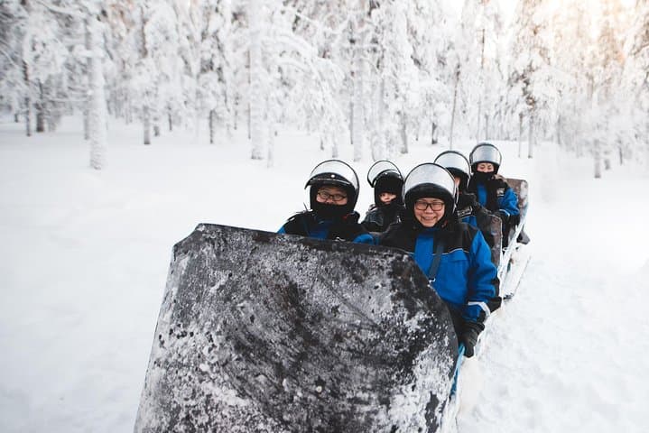 Santa's Sleigh Ride around the Arctic Circle