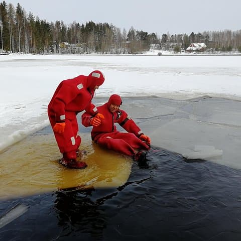 Arctic Floating